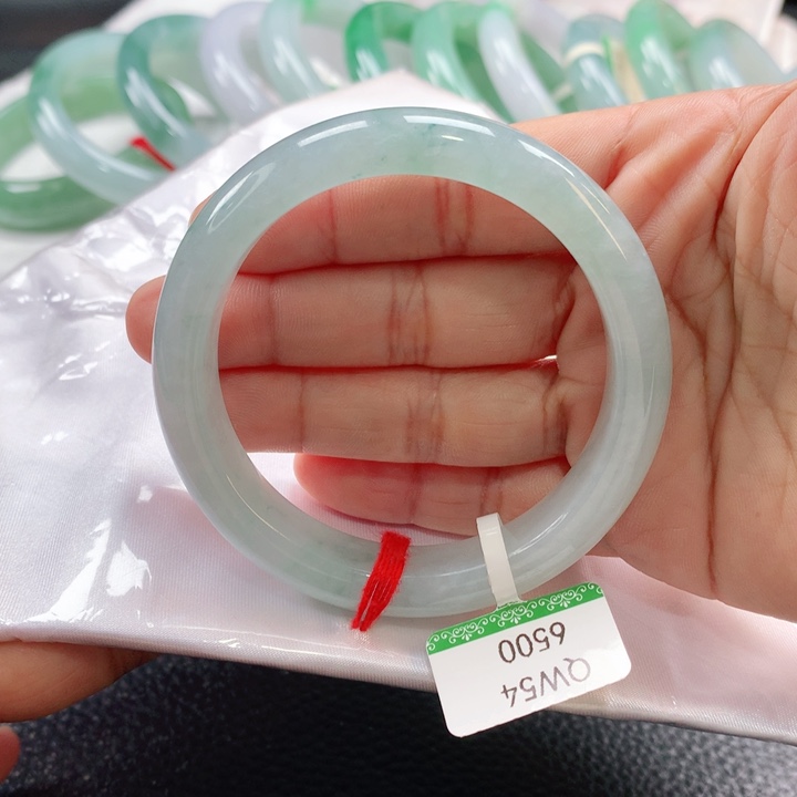 翡翠手镯未镶嵌5454545454