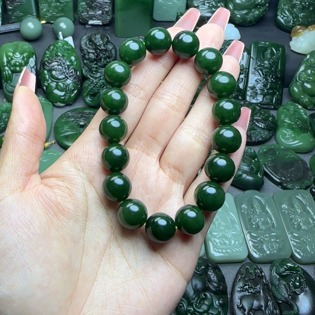 和田玉手串未镶嵌总****人