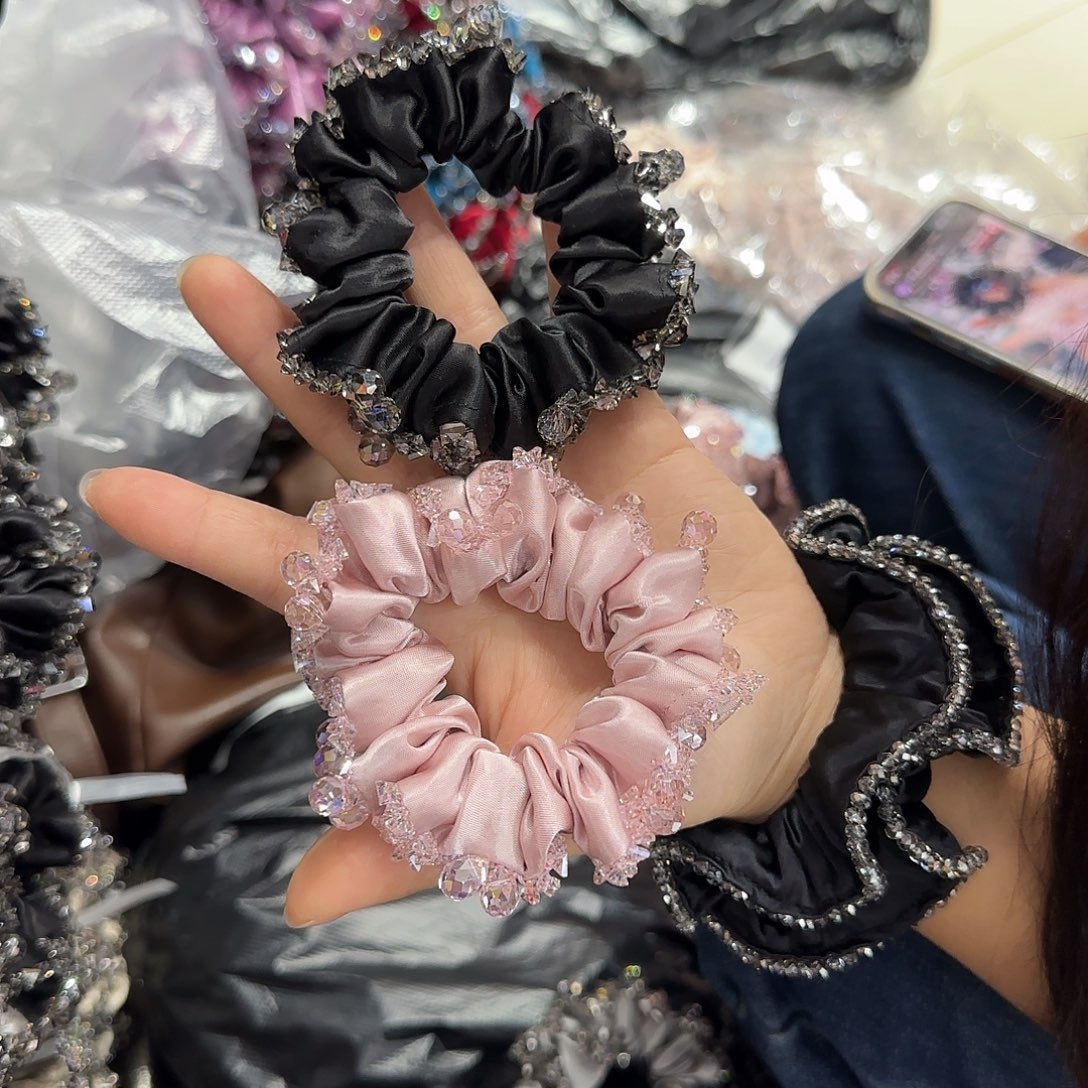 布艺非金属Y11水晶发圈2个黑➕粉