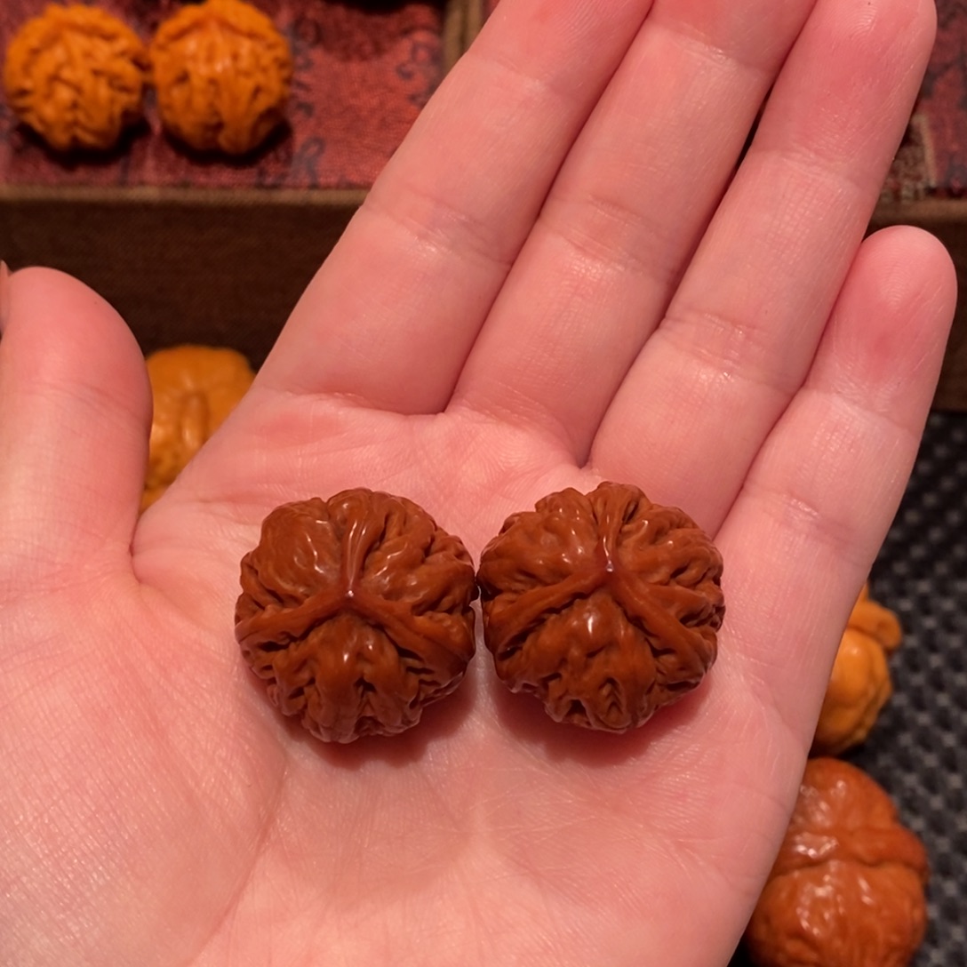 文玩核桃把件粗筋三棱26 精品892