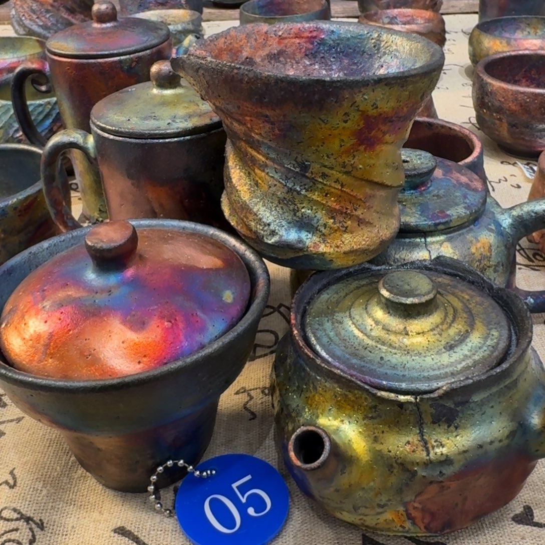 夜***下荥经黑砂瑕疵壶3个，盖碗一个，公道杯一个05