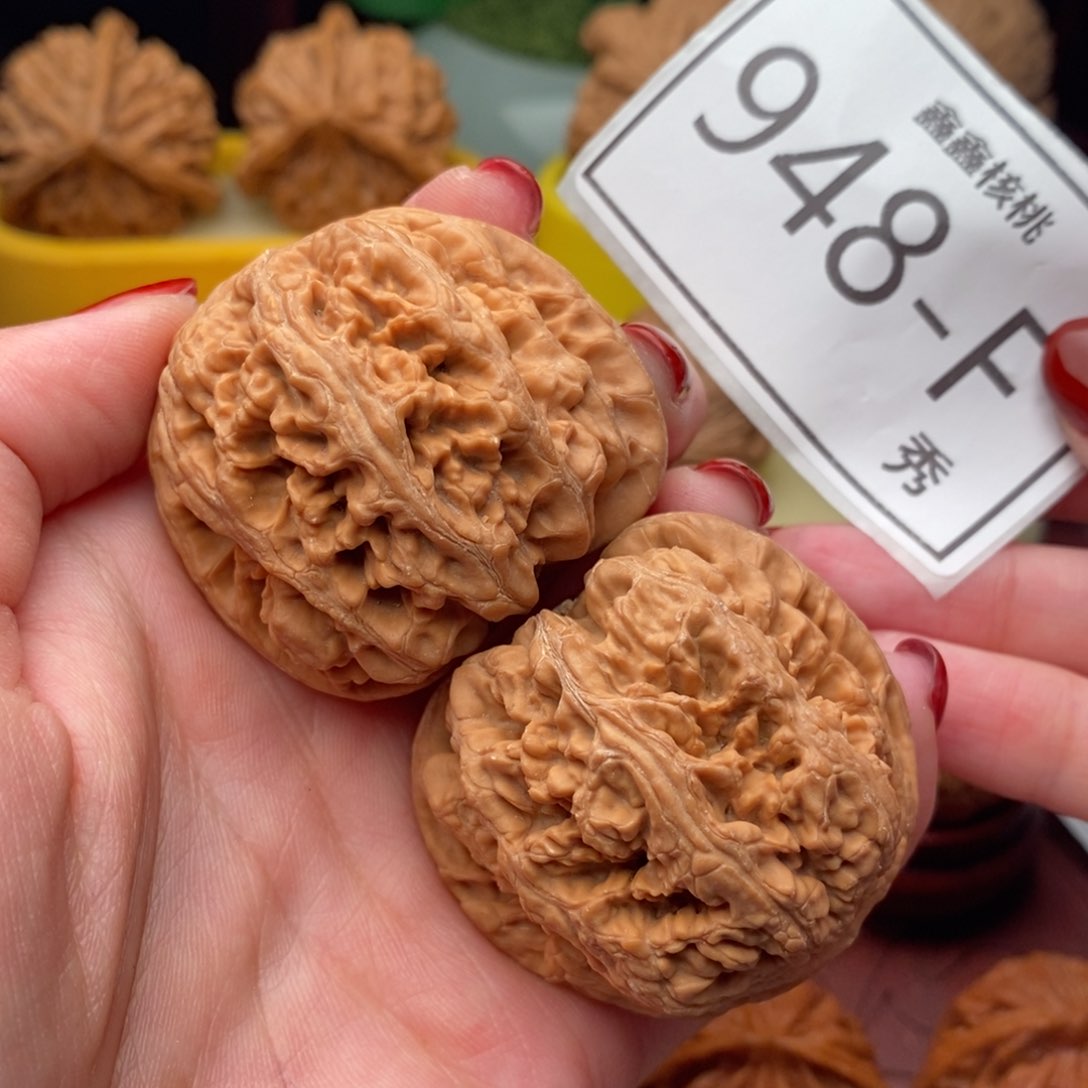 文玩核桃把件大粗筋44