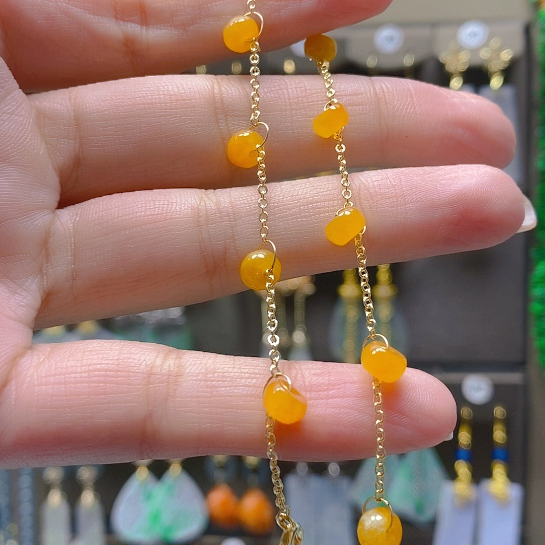 未镶嵌翡翠耳饰翡翠