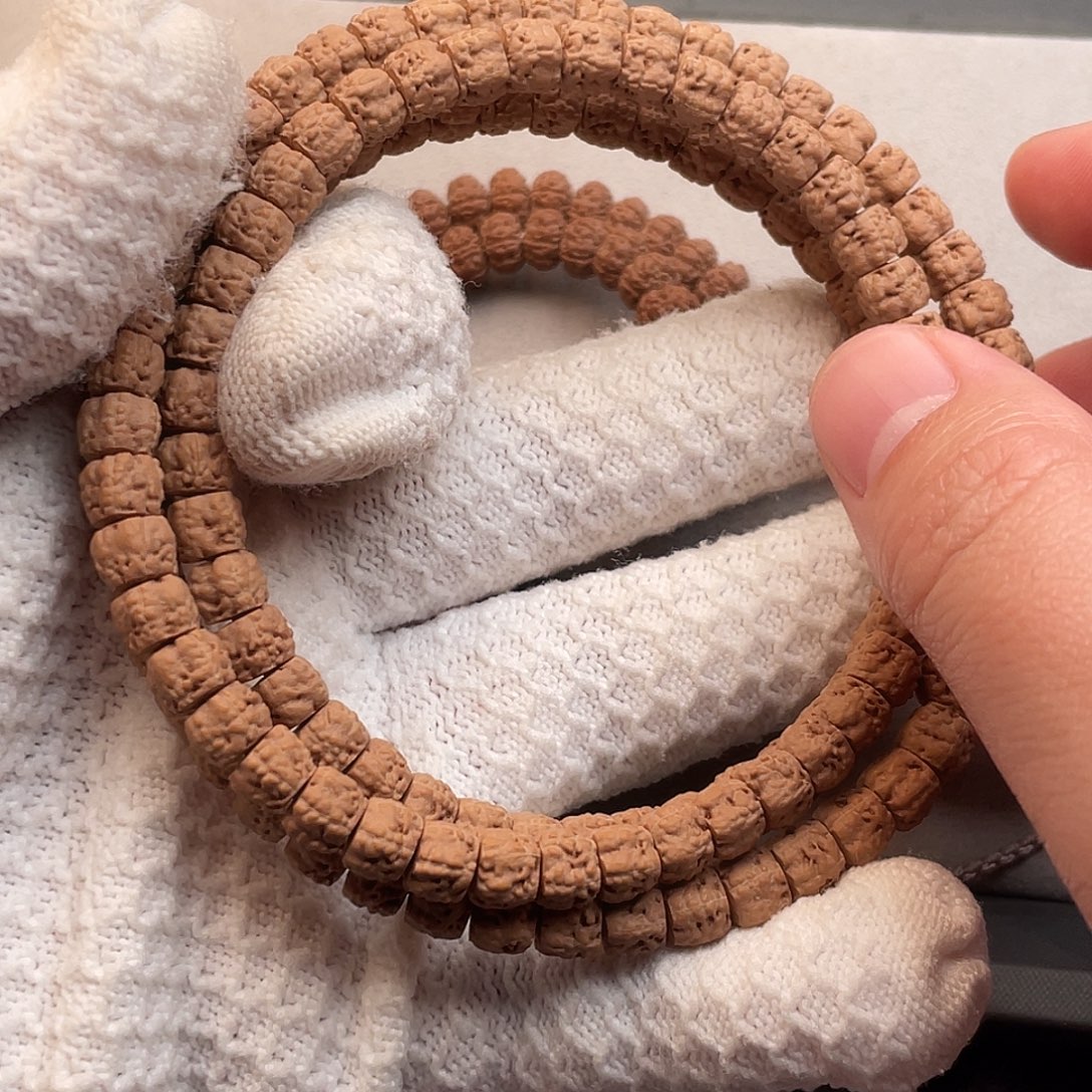 E***’金刚菩提手串龙切佛手108