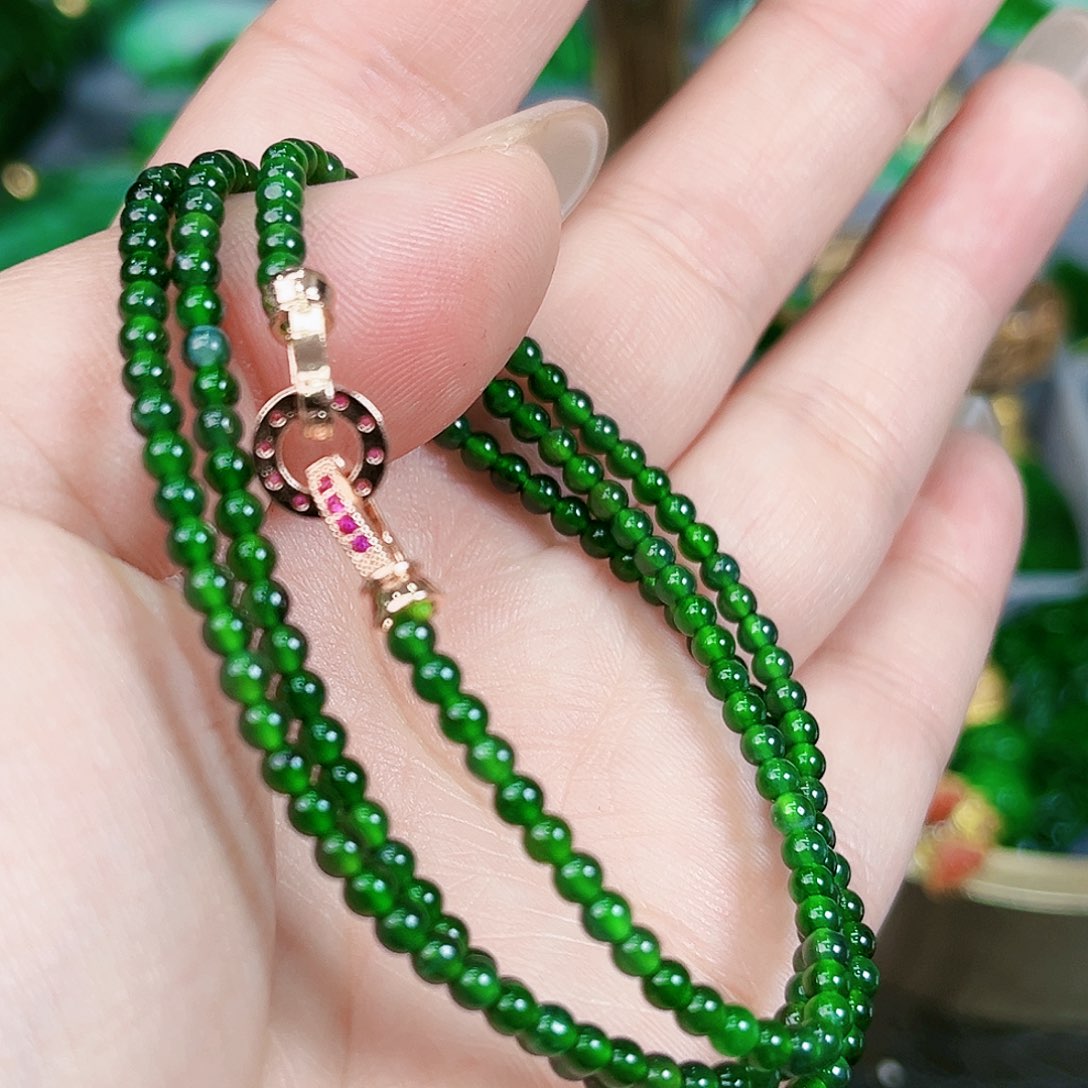 翡翠颈饰未镶嵌手链