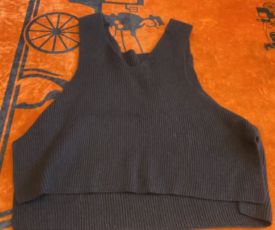 【特价不支持退换】韩版潮流个性辣妹短款背心针织套头毛衣女装