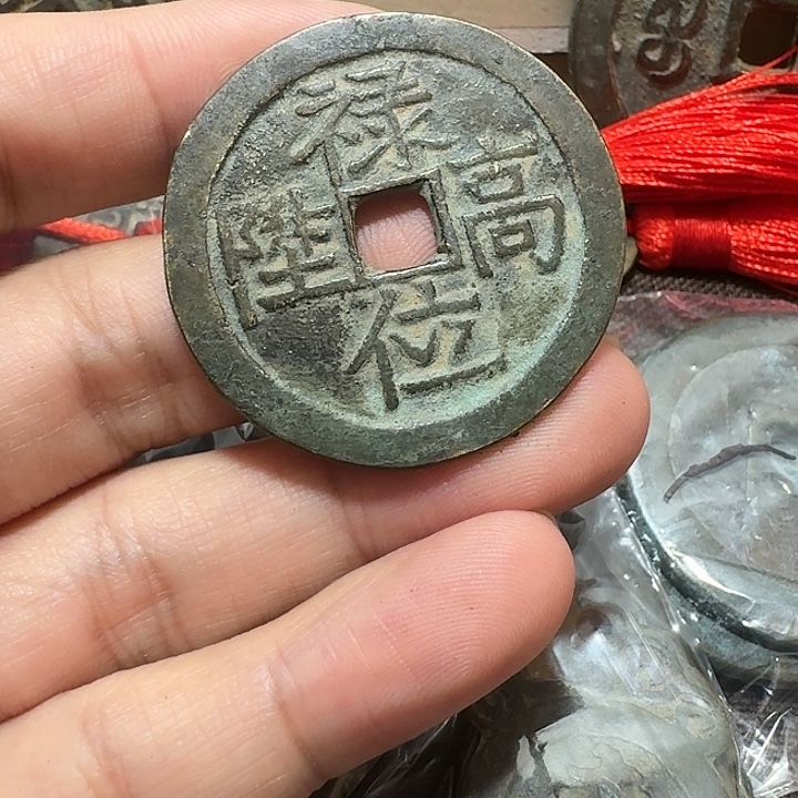 用***5铜现代工艺品花钱