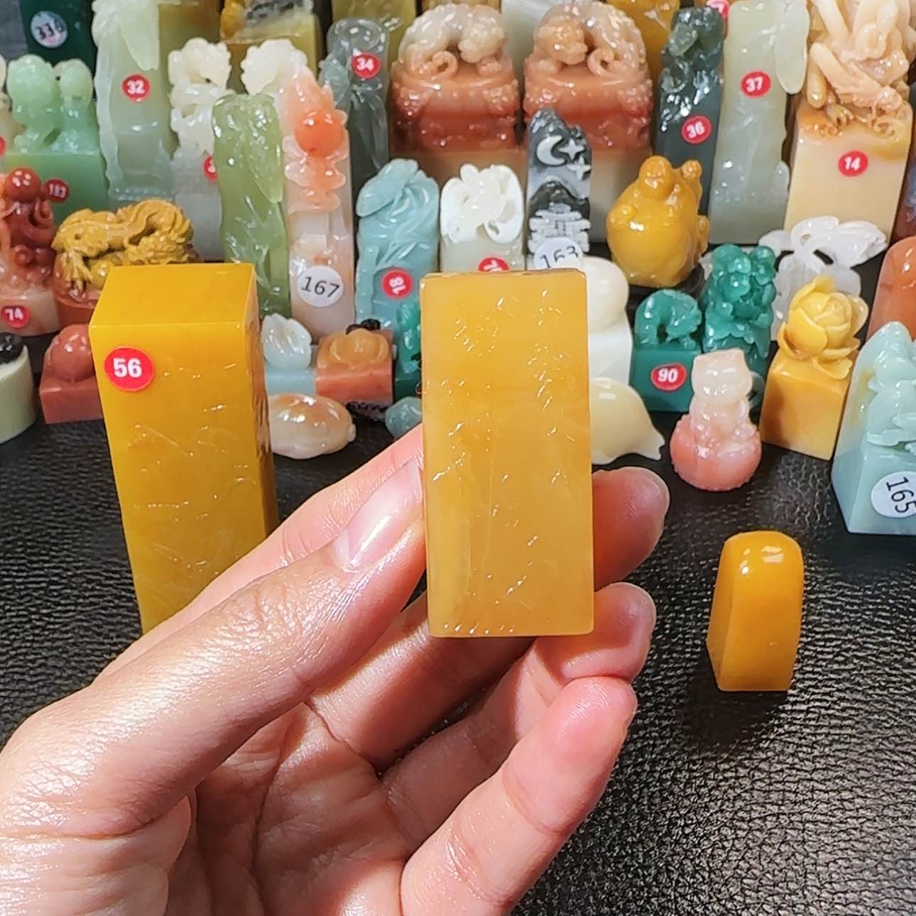 【闪购商品】寿山石印石哈*?寿山石印章