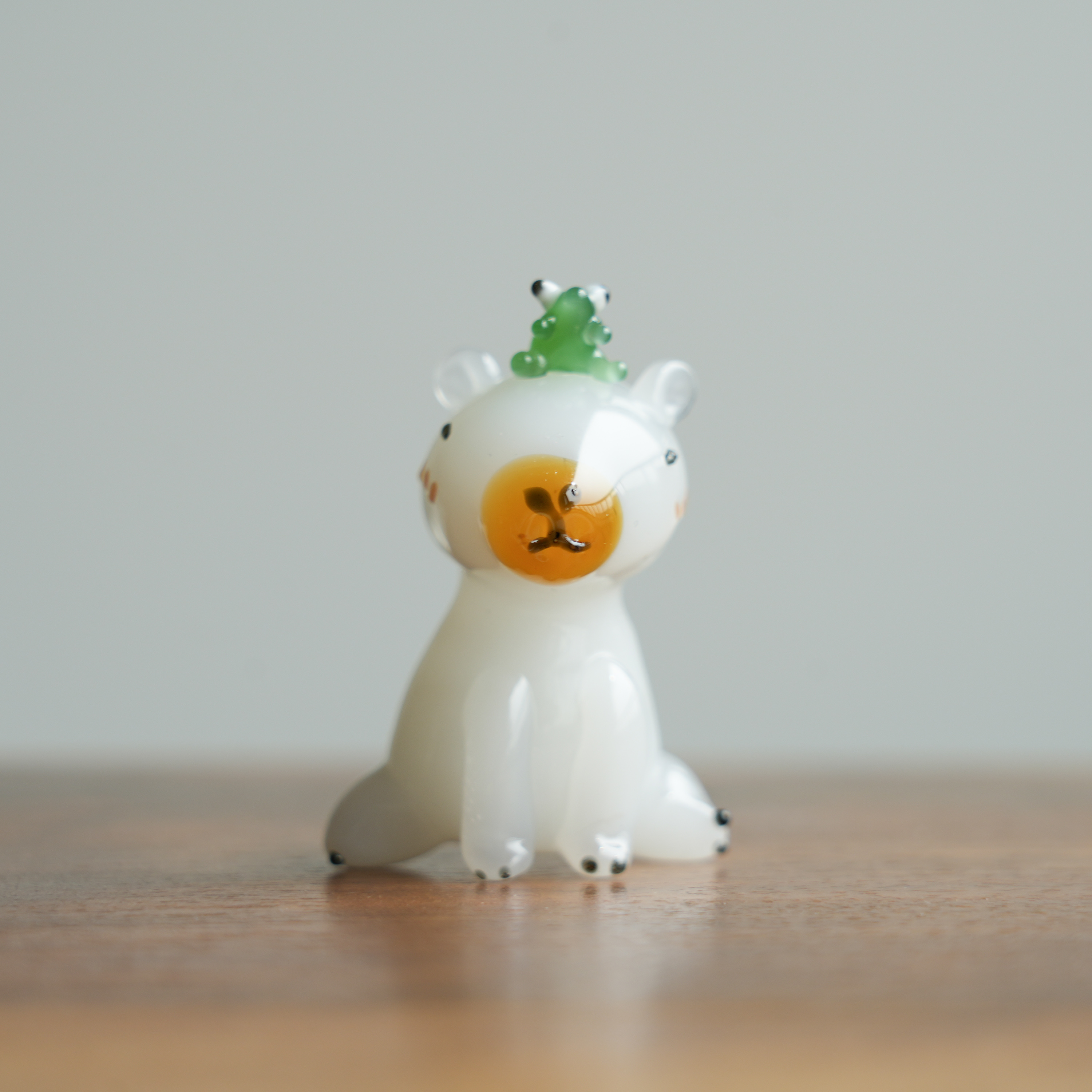 淄博琉璃手工艺品卡皮巴拉车载桌面摆件可爱动物创意装饰生日礼物