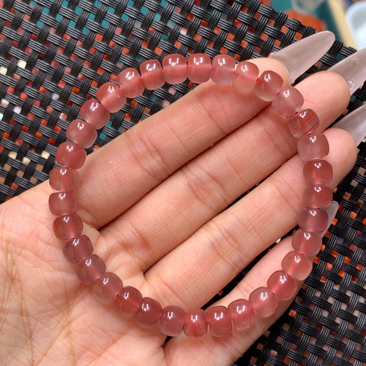 南红玛瑙手串未镶嵌7mm
