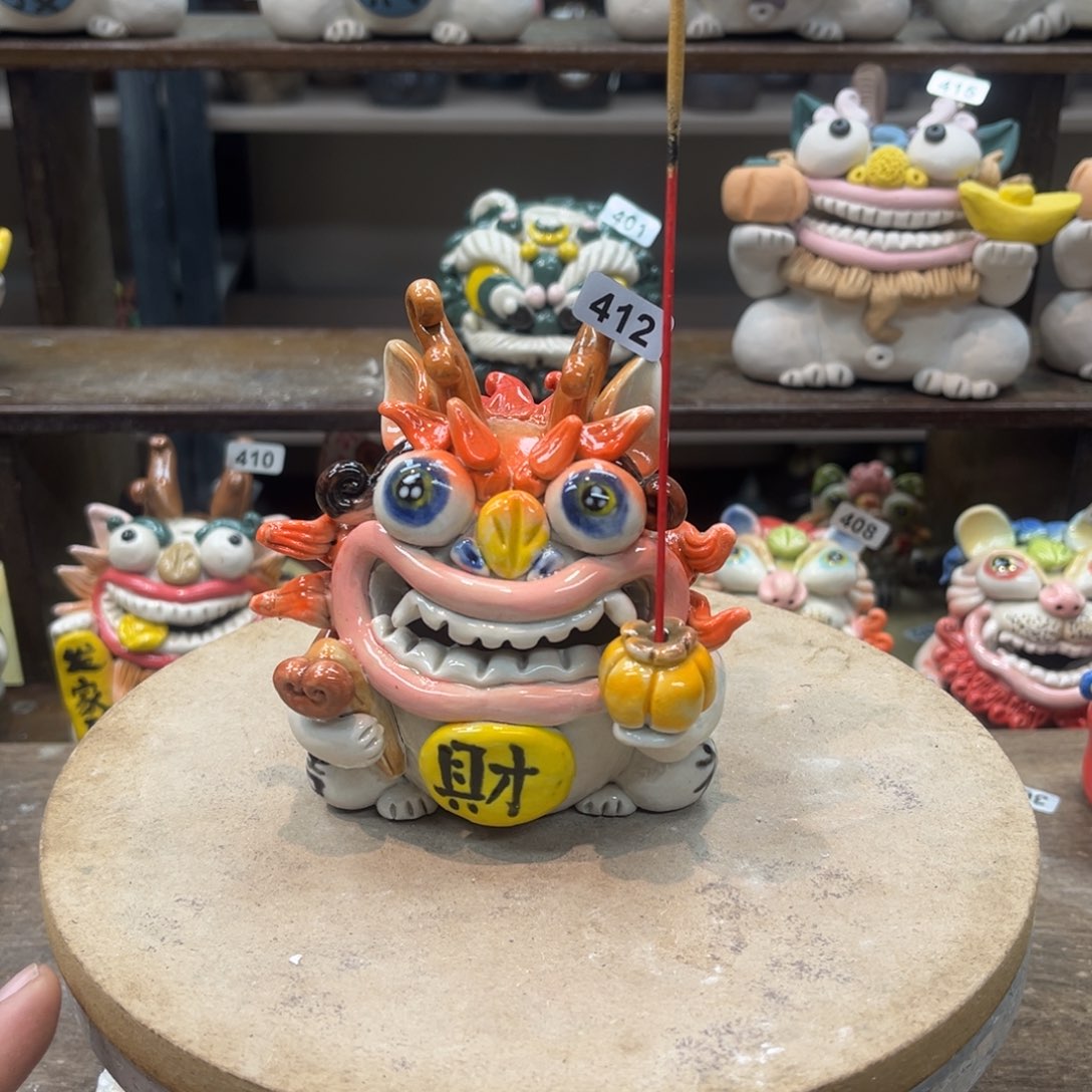 *****陶瓷纯手工抽象陶瓷摆件412