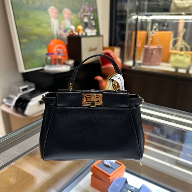 95新 FENDI/芬迪 7742696/KIKIFIFI/mini手提包