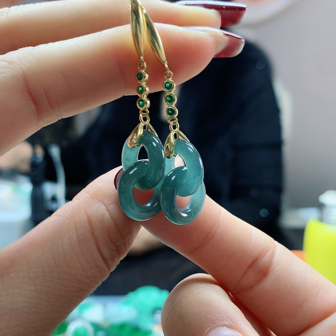 【闪购商品】翡翠耳饰未镶嵌，