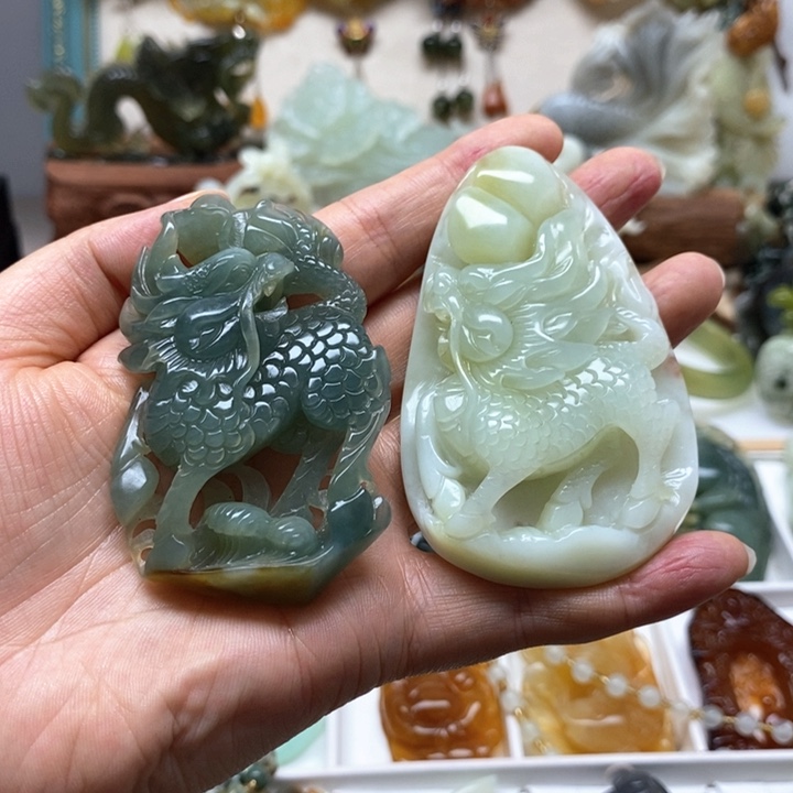 未镶嵌蛇纹石玉颈饰炸用****4