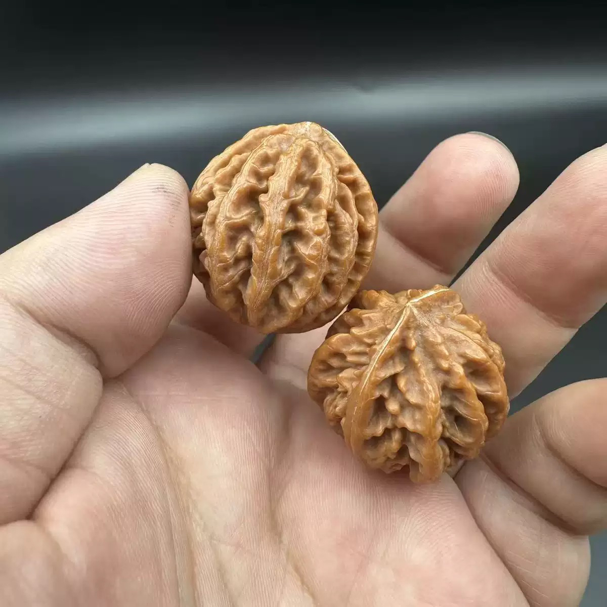 文玩核桃京八棱手拈把玩盘玩男手部锻炼手把件 A642