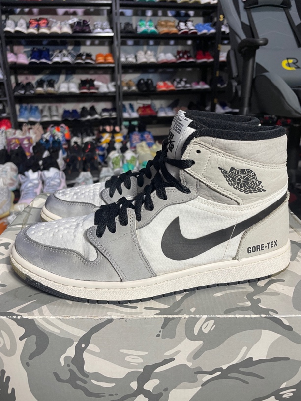 90新 AIR JORDAN 鞋面染色 40.5码255/Air Jordan 1 休闲鞋浅灰紫