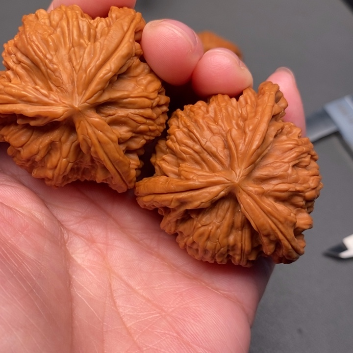 剥***吃文玩核桃吊坠核桃核桃核桃