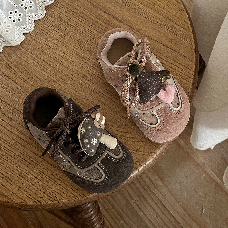 女童运动鞋2025新款冬季休闲鞋加绒软底女童棉鞋5CGES050B