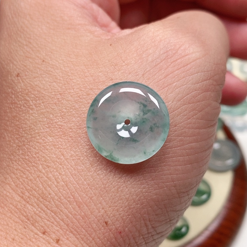 【闪购商品】翡翠未镶嵌吊坠(不含链)