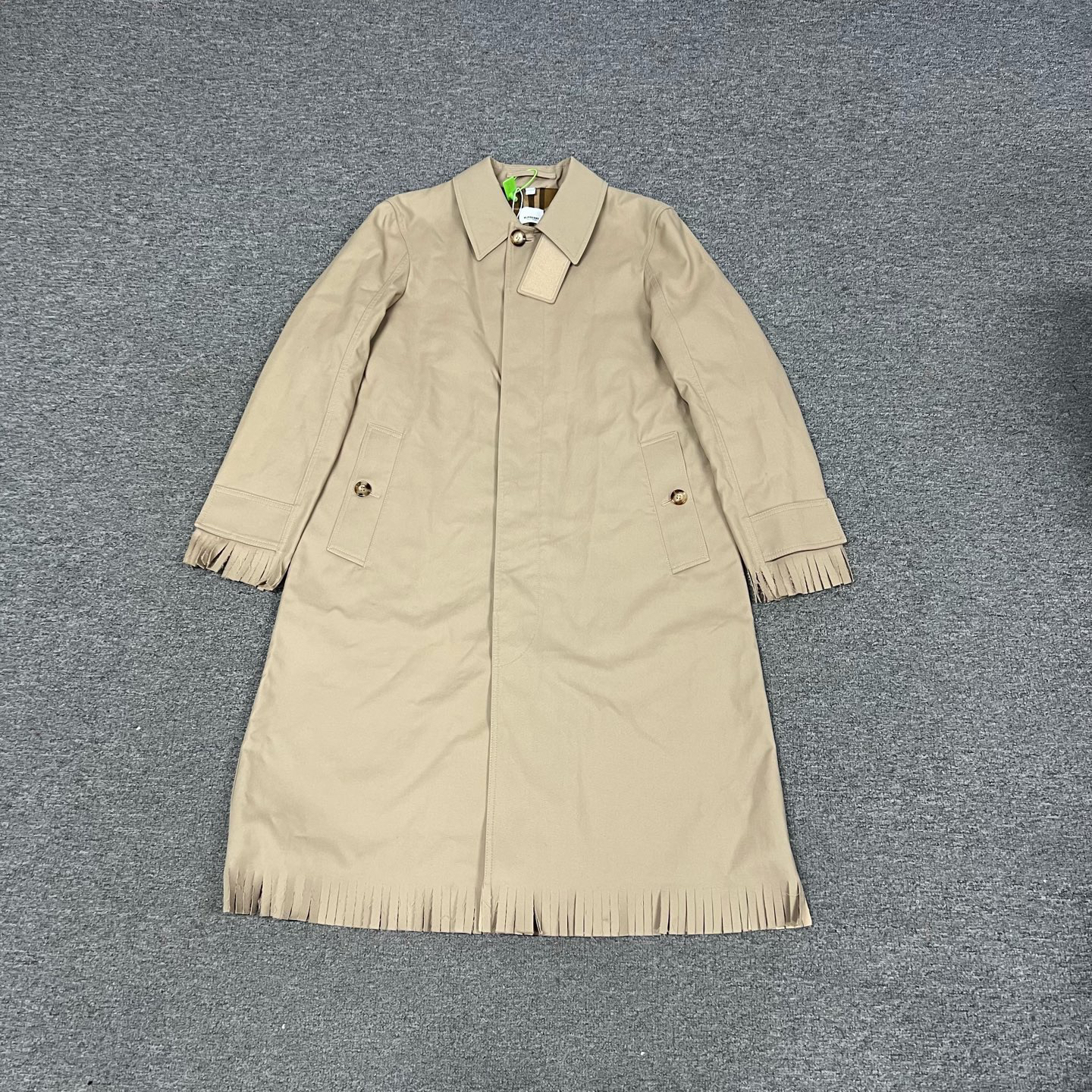 99新 AMIPARIS Burberry 流苏风衣46码 缺腰带