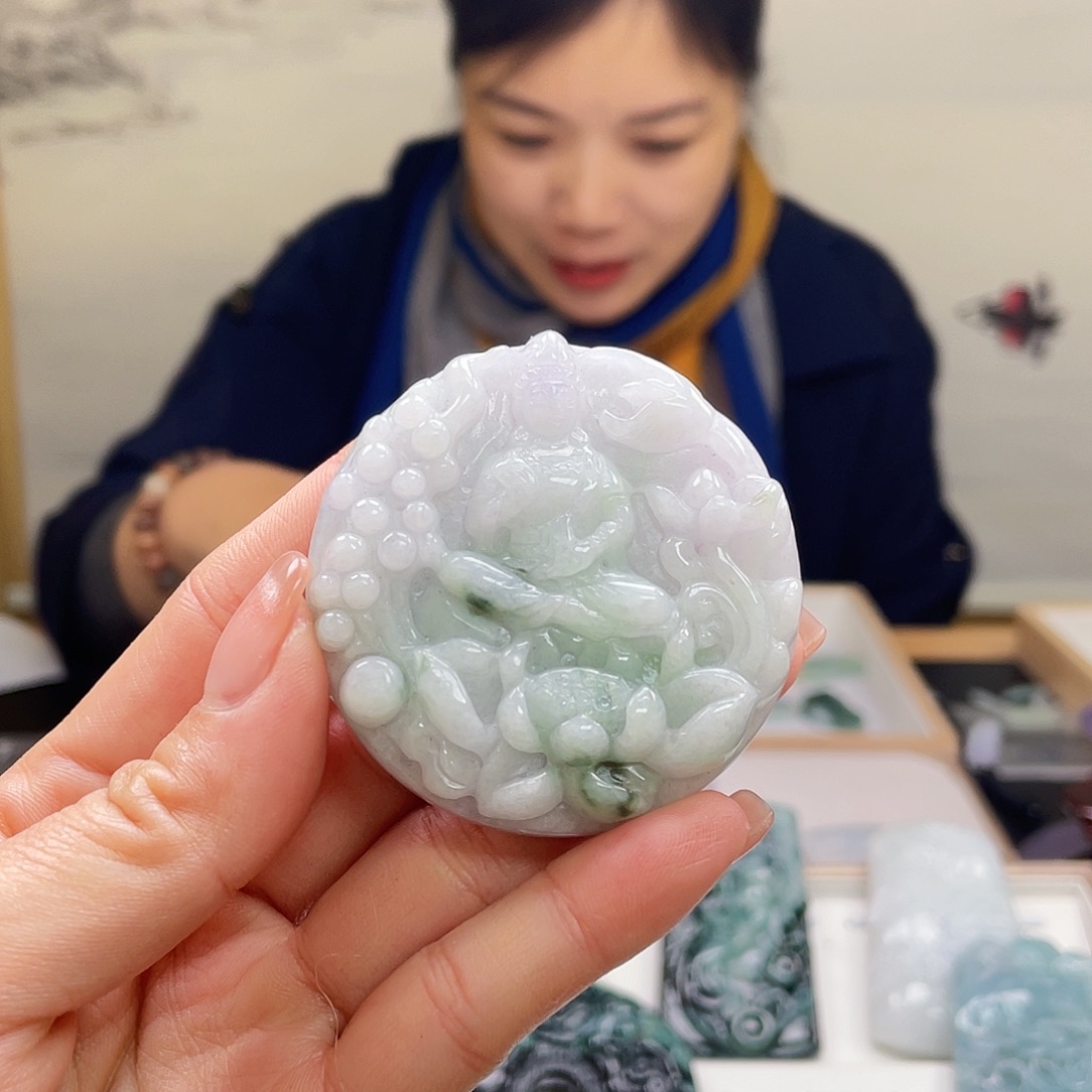 翡翠吊坠(不含链)未镶嵌