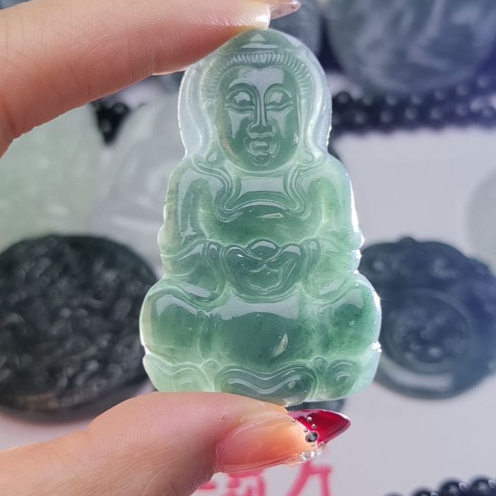 翡翠颈饰未镶嵌天然的A货翡翠多样性发货