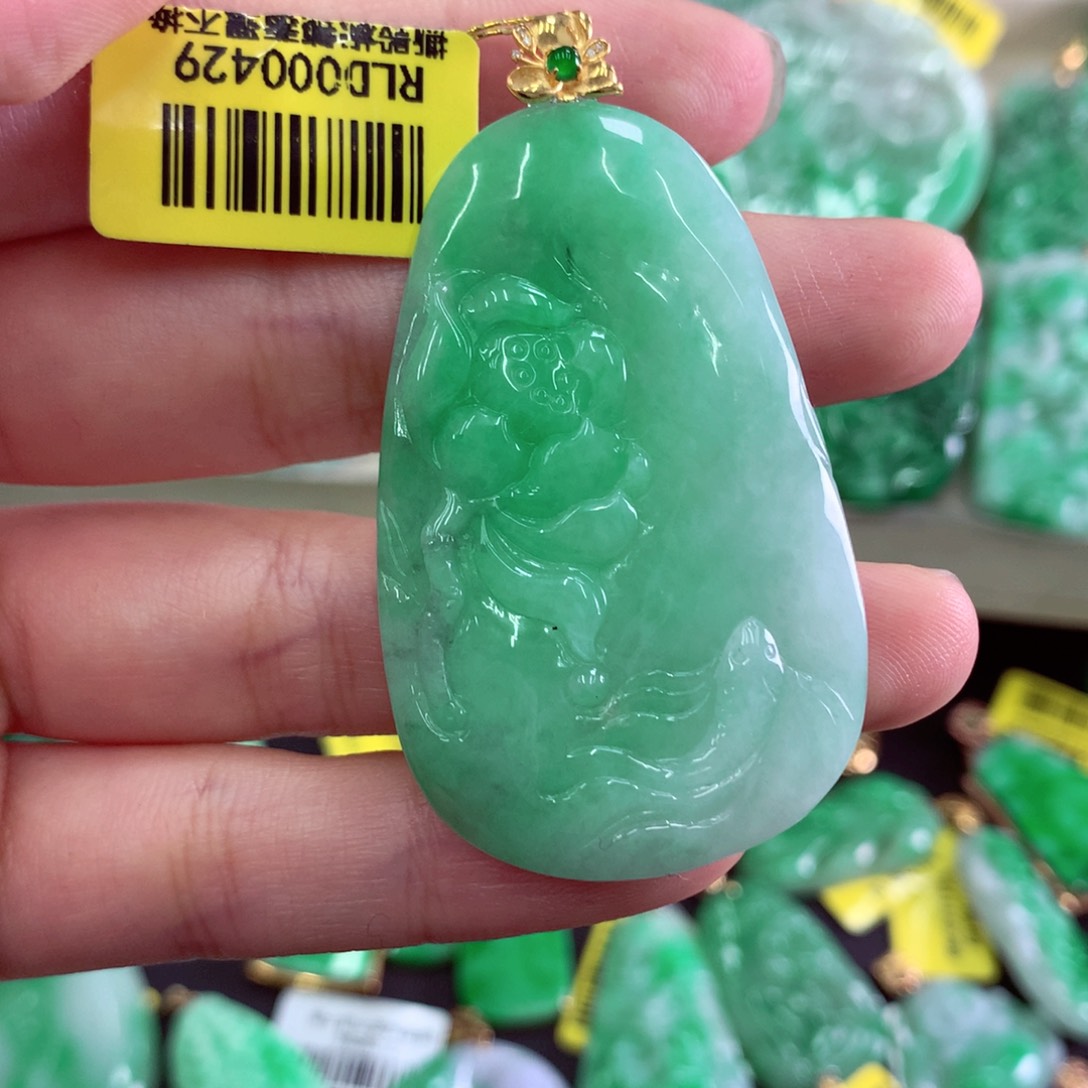 翡翠18K金镶嵌吊坠(不含链)