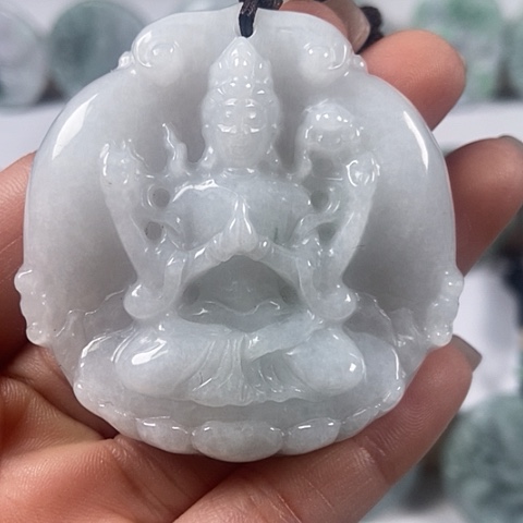 翡翠颈饰未镶嵌千手观音福利