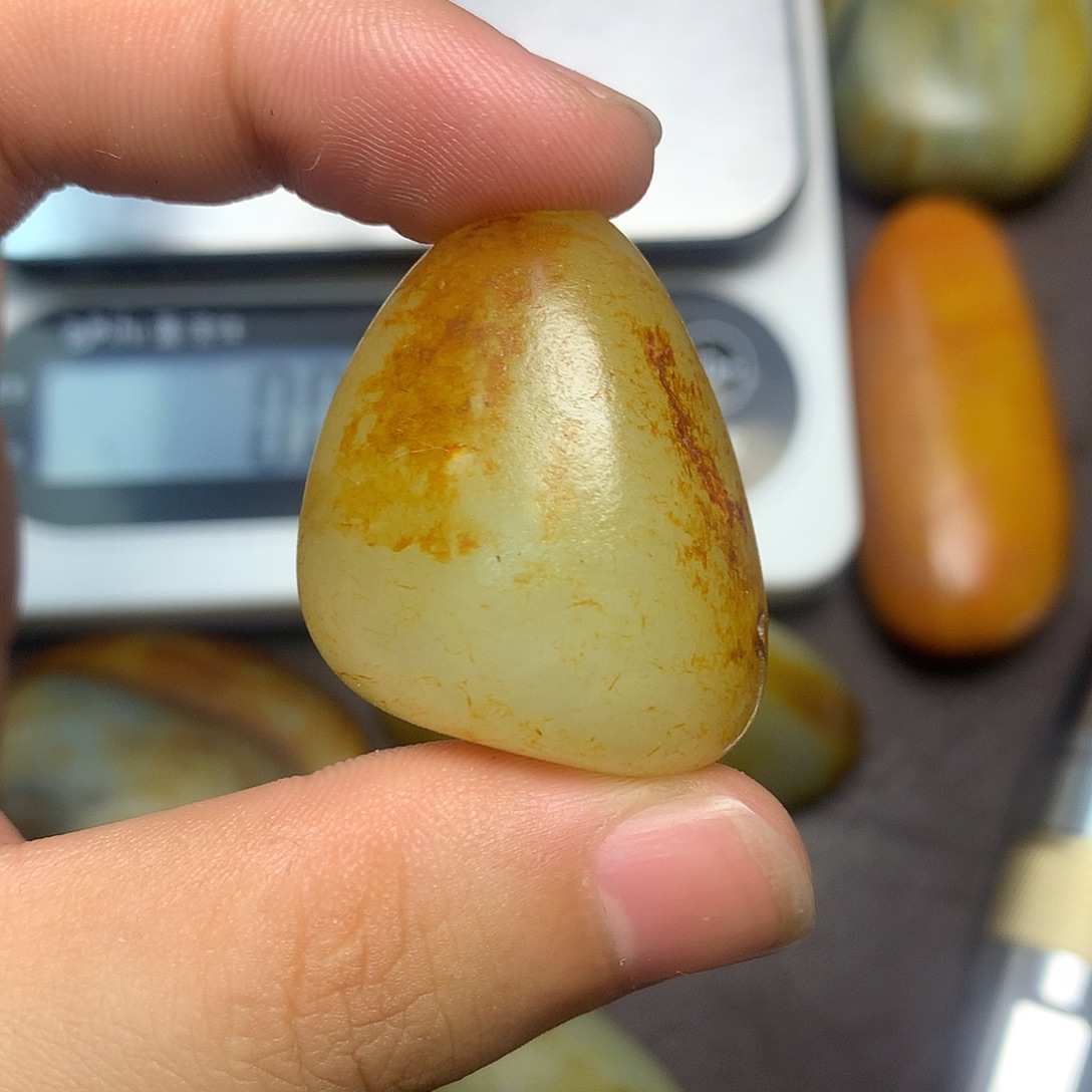 和田玉（糖玉）未镶嵌挂件