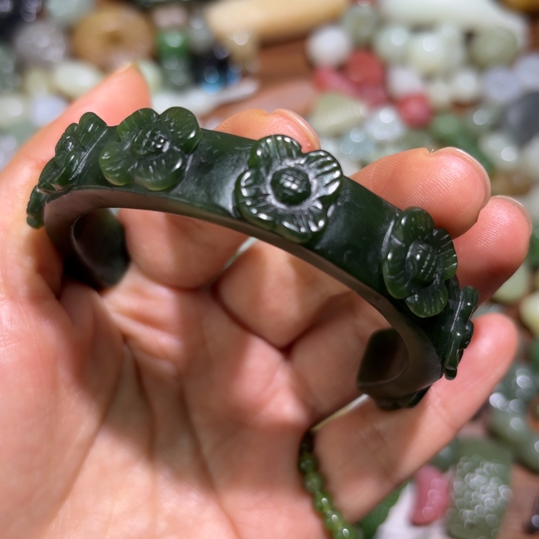 和田玉珠宝半成品未镶嵌