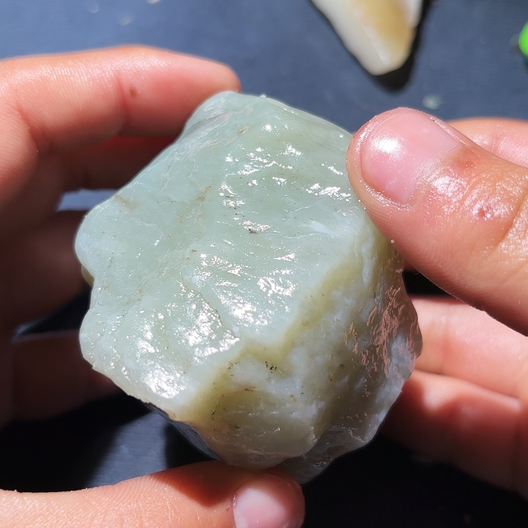 和田玉未镶嵌珠宝奇石