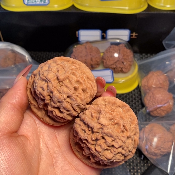 把件文玩核桃52龙鼎