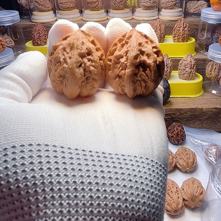 核桃   1号车放漏漏漏