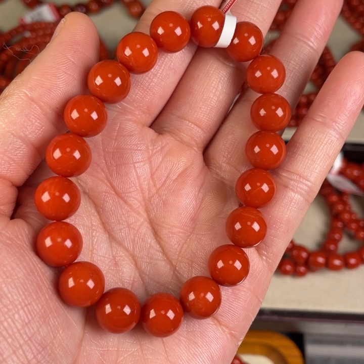 南红玛瑙手链未镶嵌