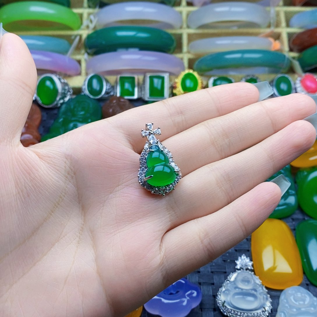 玛瑙/玉髓合金颈饰