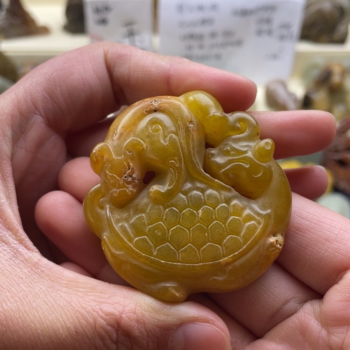 蛇纹石玉颈饰未镶嵌23