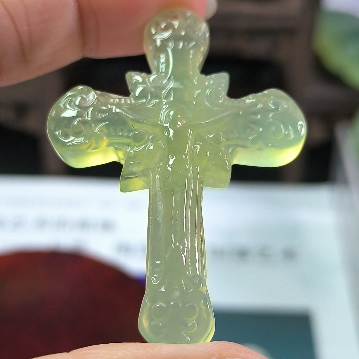 天然岫玉精品高冰雪花冰俏色十字架吊坠挂件（多样性发其一）