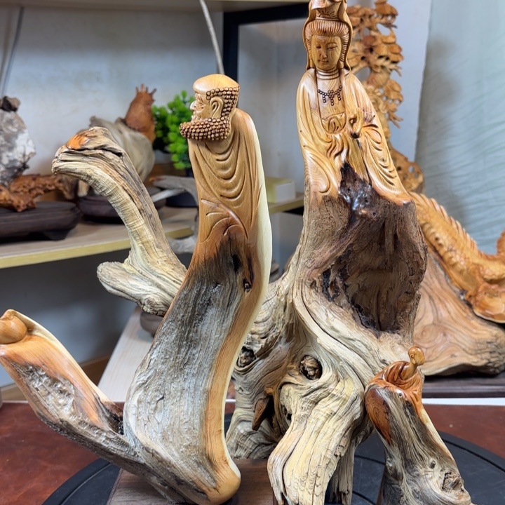 S***丶柏木（崖柏）hhvvbhhjjj