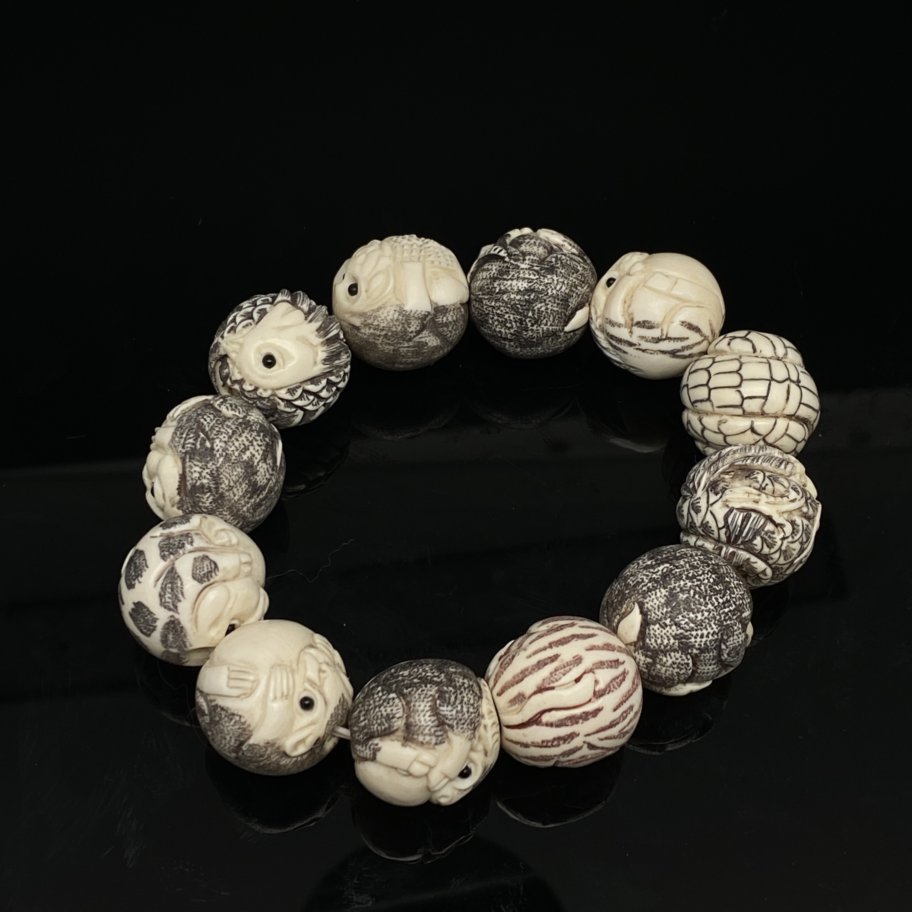 B0220GMD095猛犸牙十二生肖手串饰品