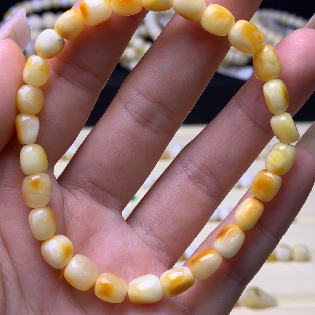 琥珀裸石未镶嵌6毫米