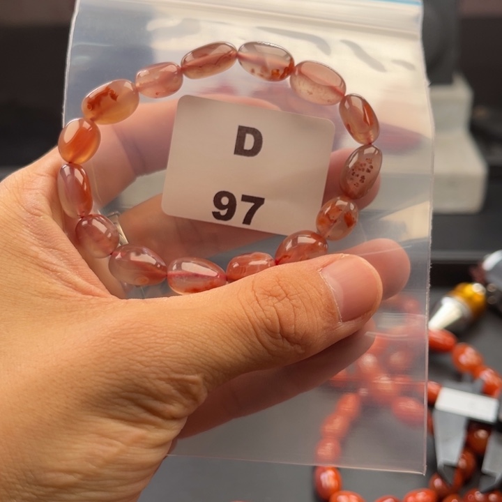 未镶嵌多样性发货默认微瑕9m m南红玛瑙