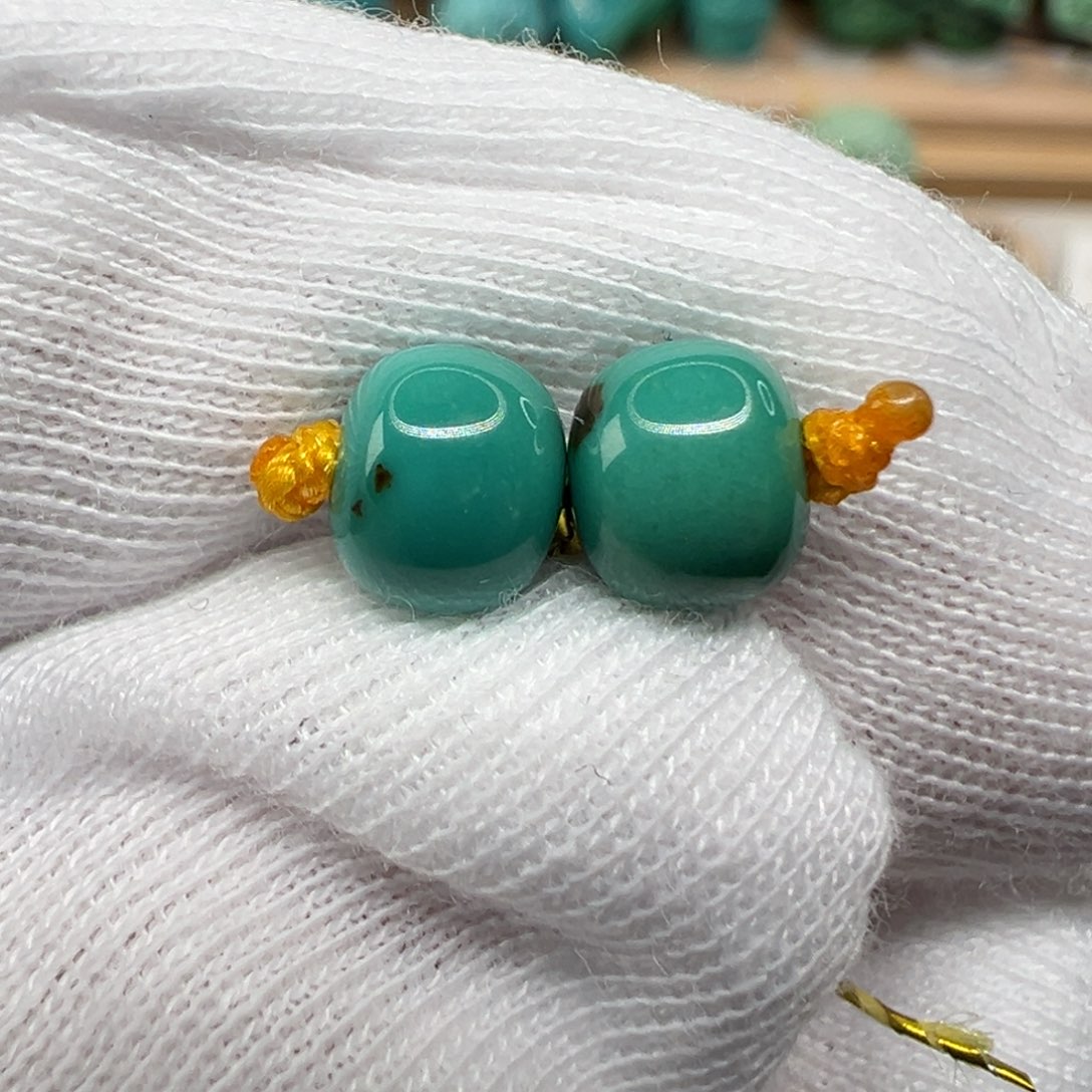 绿松石配饰未镶嵌