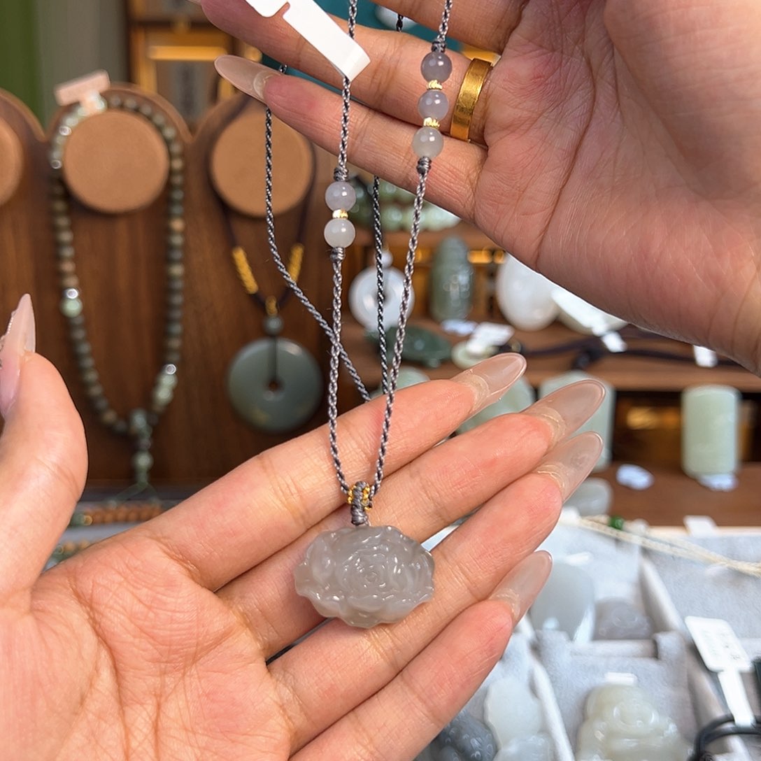 和田玉项链未镶嵌