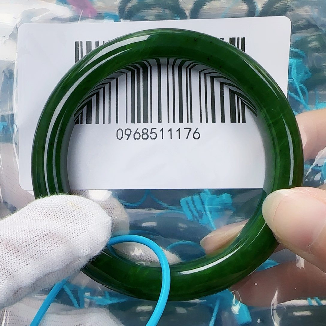 和田玉（碧玉）手镯未镶嵌56