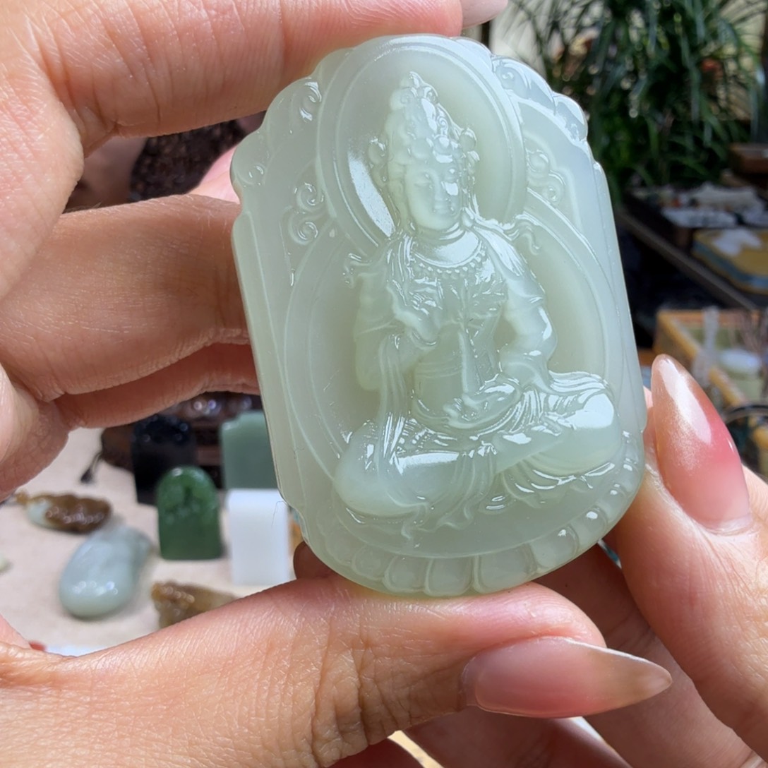 和田玉挂件未镶嵌乌*