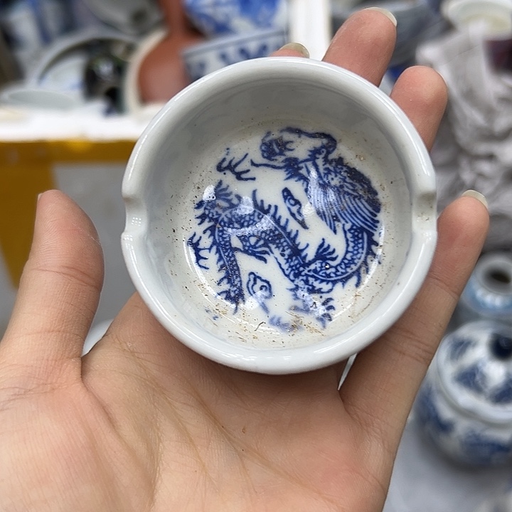 烟灰缸000000000000000000