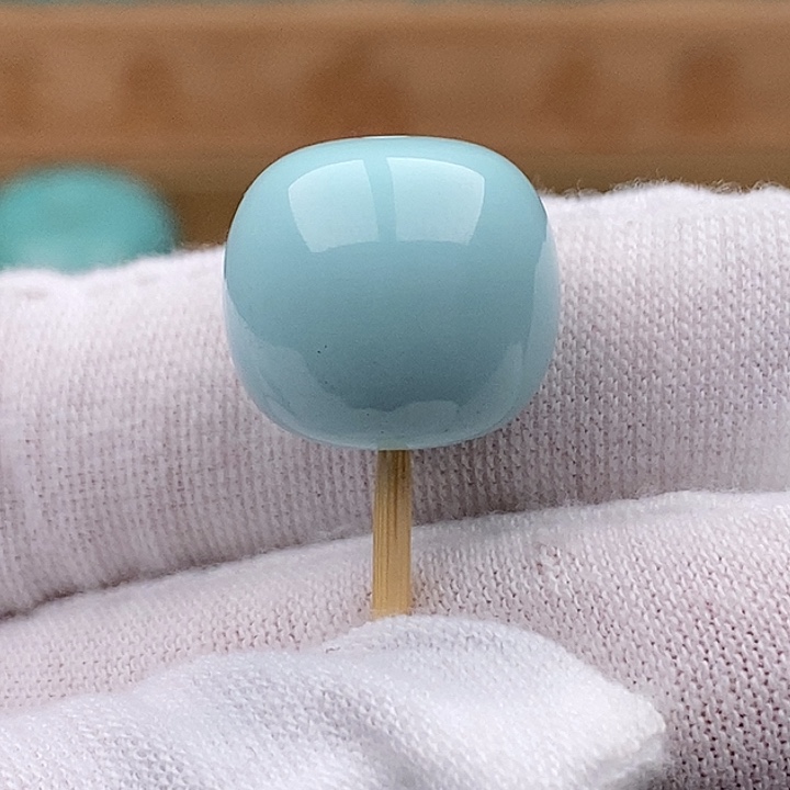 绿松石未镶嵌珠宝奇石15