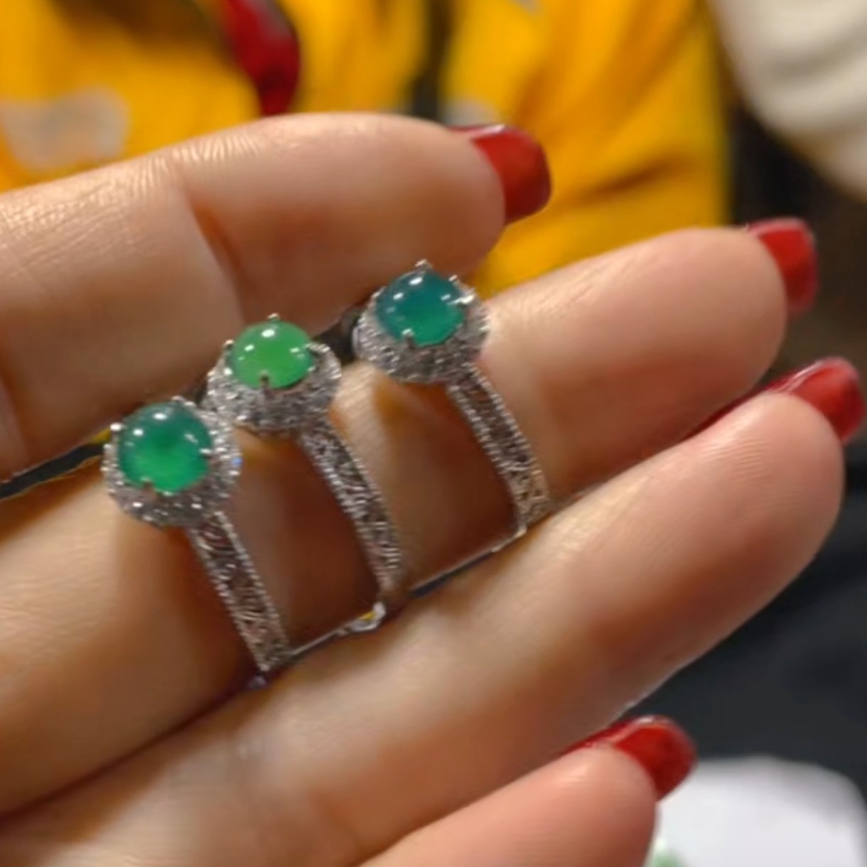 天然A货翡翠假一罚四（多样性发货拍一发一）