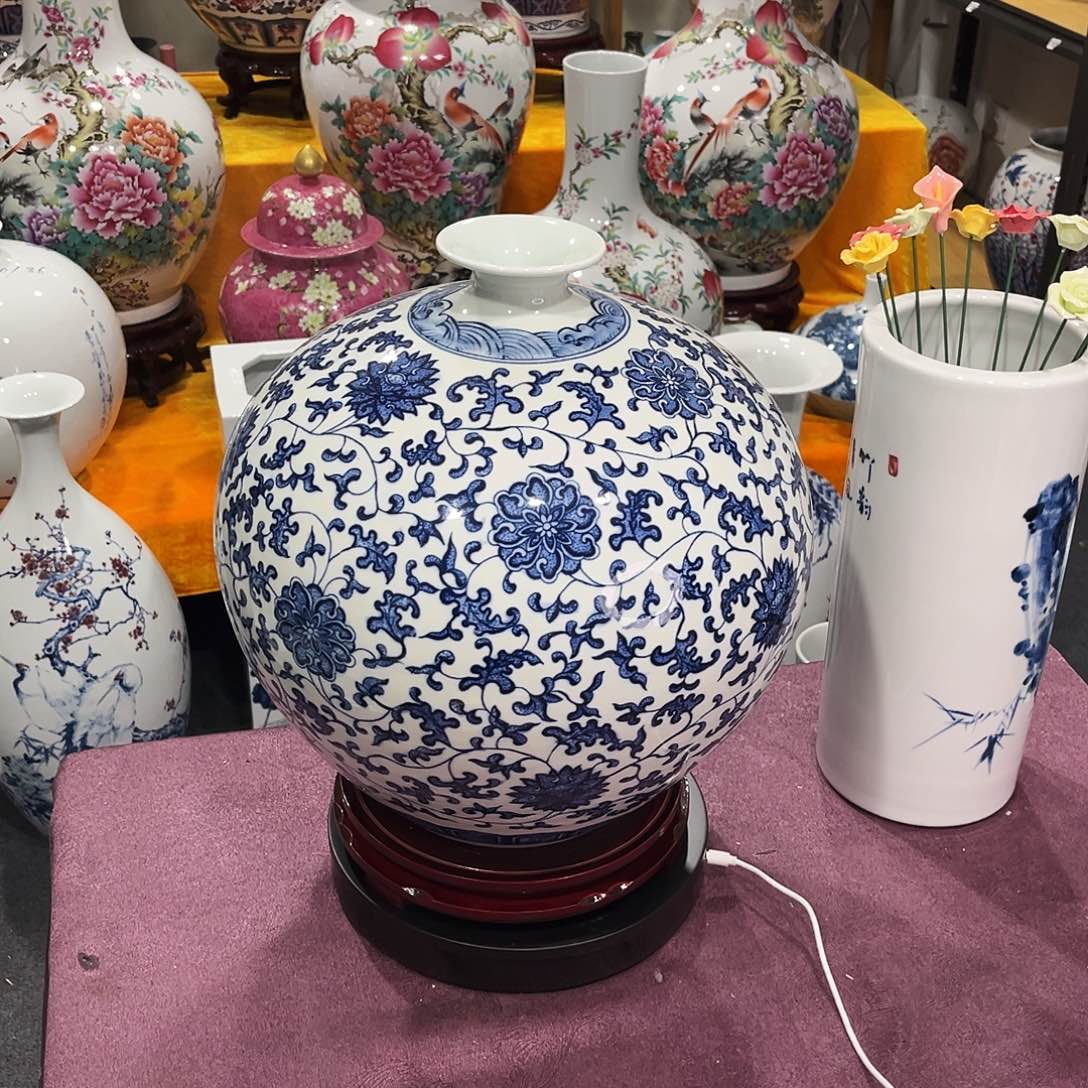 摆件音**主景德镇陶瓷艺术