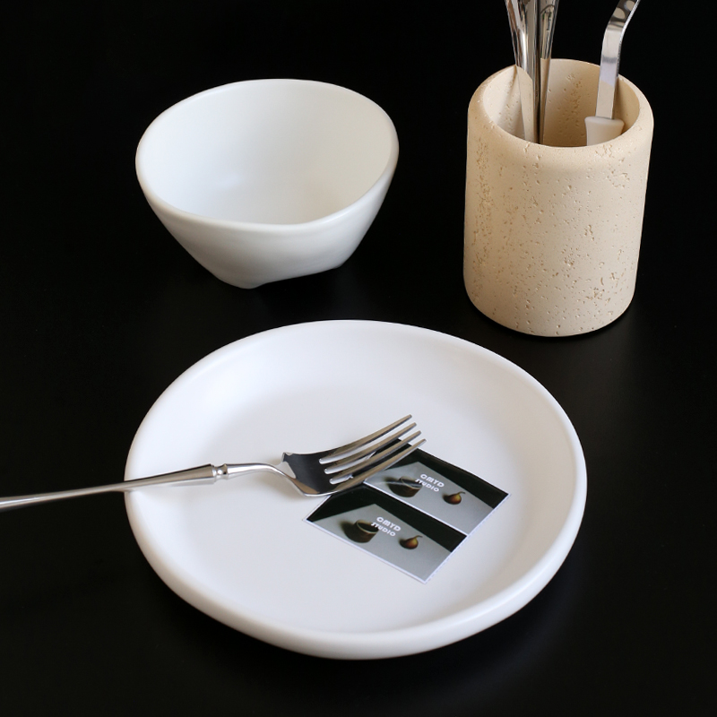 350ml 13*6cm5寸三足碗米饭碗甜釉下彩颜值21*2.5cm 8寸异型平盘